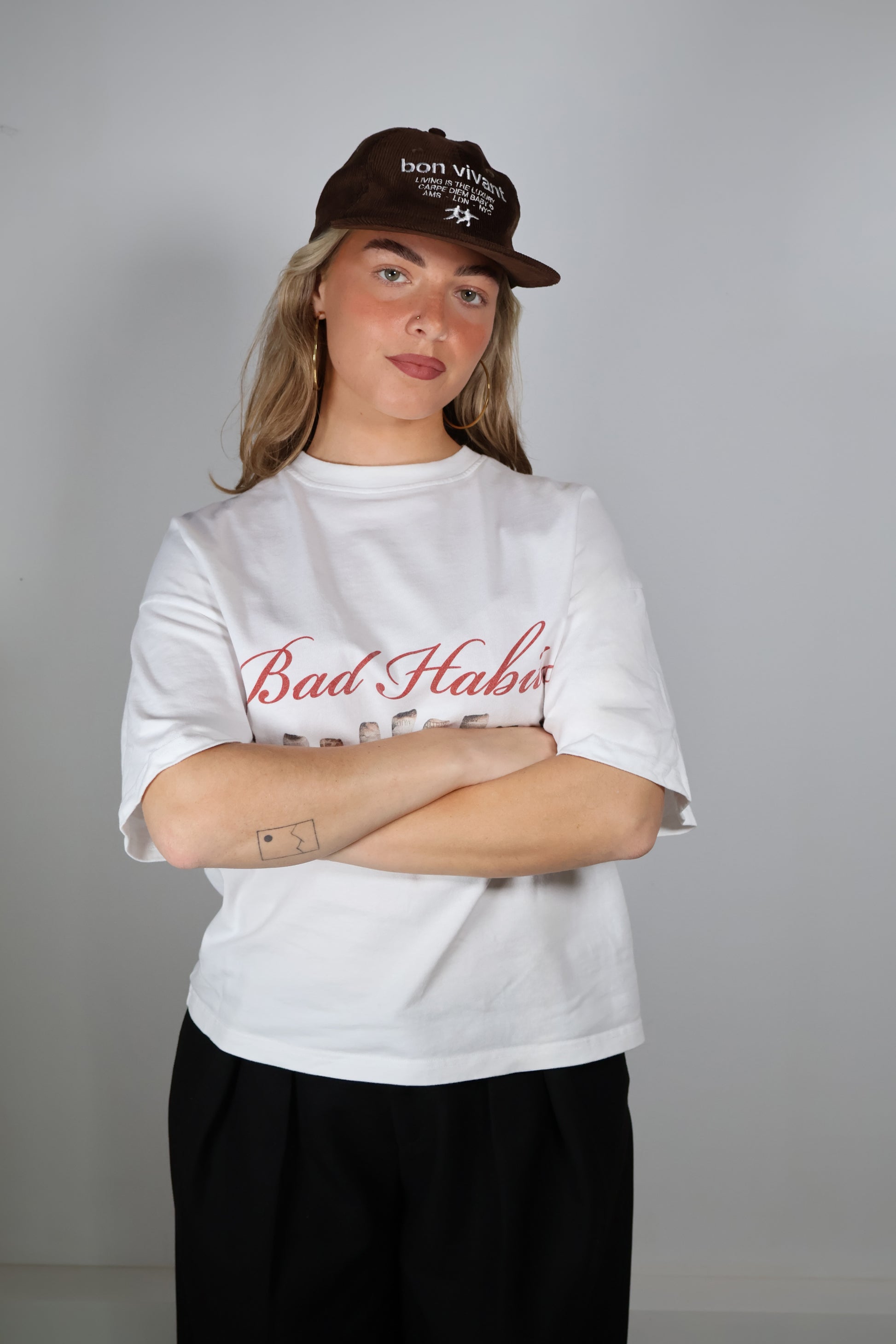 Boxy Graphic T-shirt "Bad Habits"